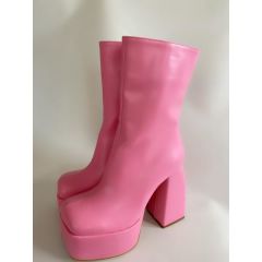 Barbie Bot