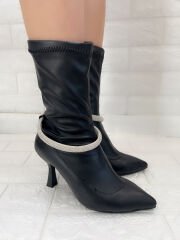 Capetown Siyah Deri Kristal Taşlı Streç Bootie